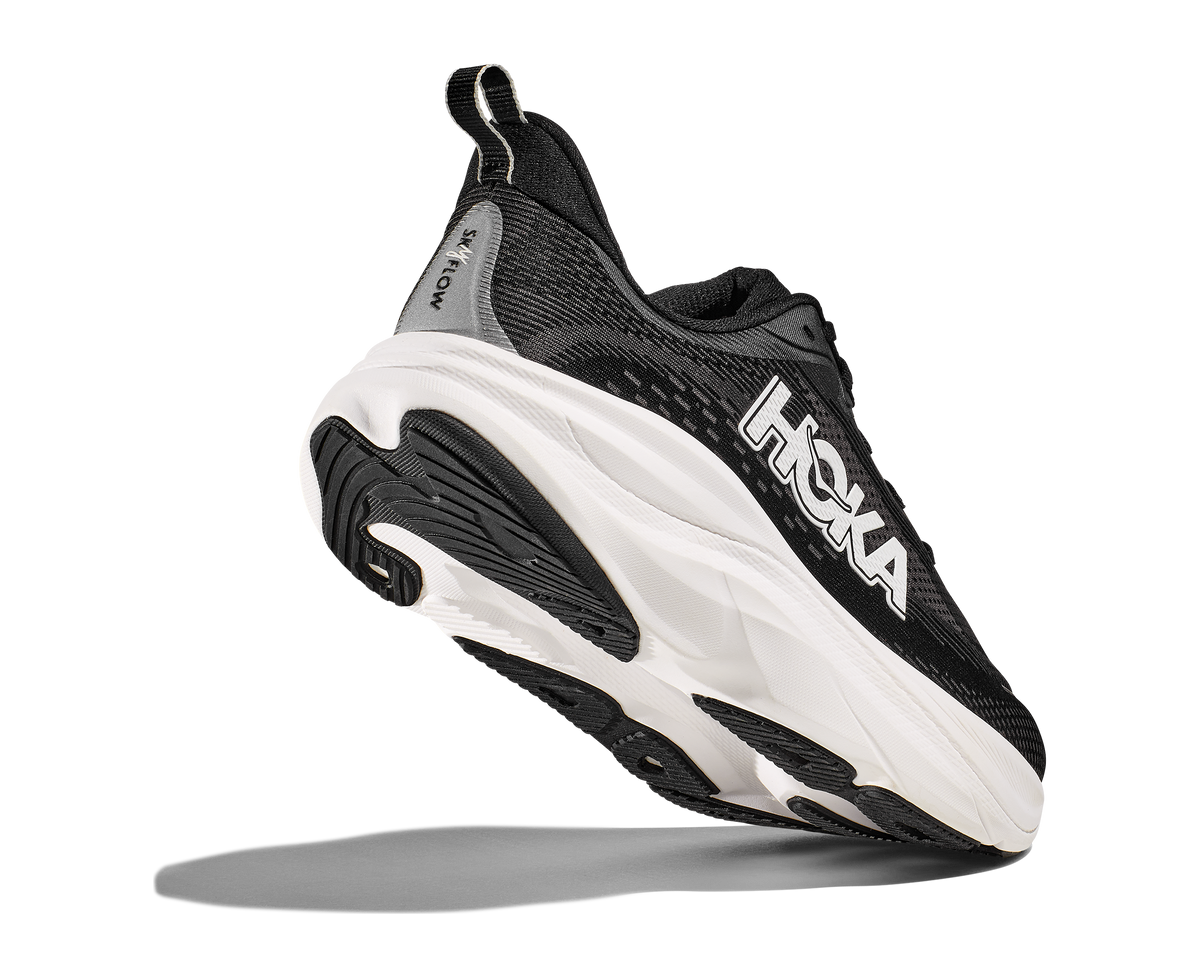 HOKA Men's Skyflow - BLACK / WHITE