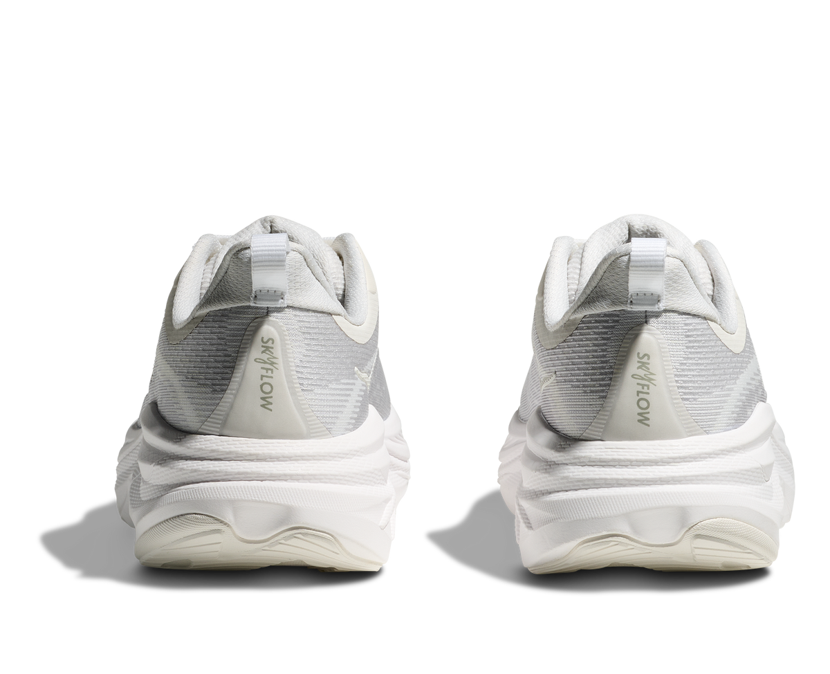 HOKA Women's Skyflow - FROST / COSMIC GREY