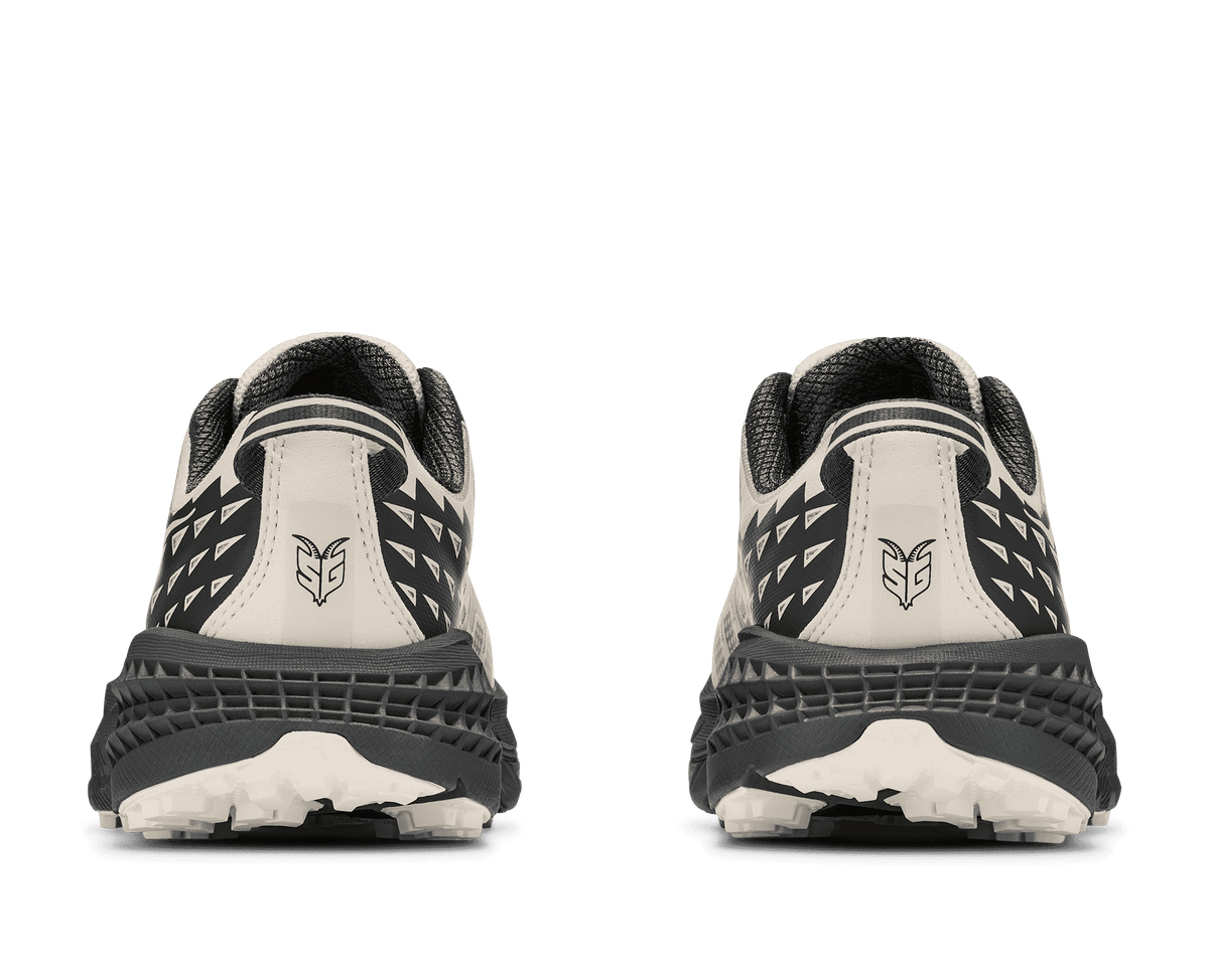 HOKA Unisex Speedgoat 2 - ALABASTER / OUTER ORBIT