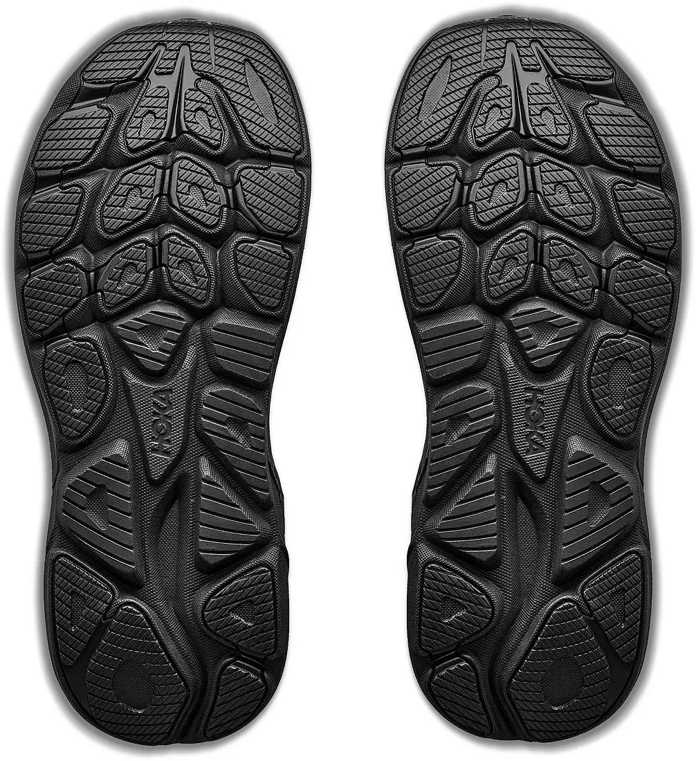HOKA Women's CLIFTON 11 - BLACK / BLACK