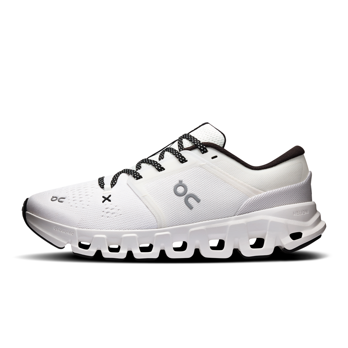 ON Women's Cloud X 5 - White Black