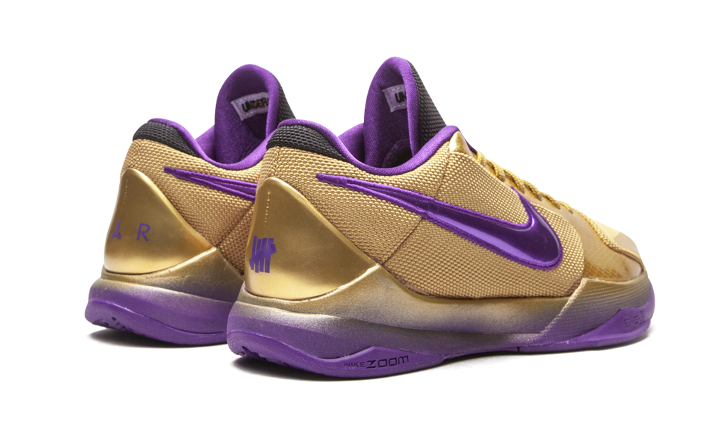 Kobe 5 Protro "Undefeated - Hall of Fame" DA6809 700