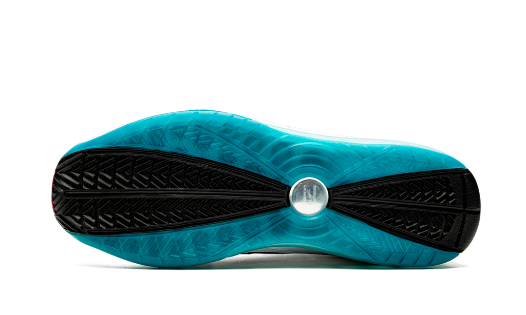 Lebron 7 QS "Red Carpet" CU5133 100