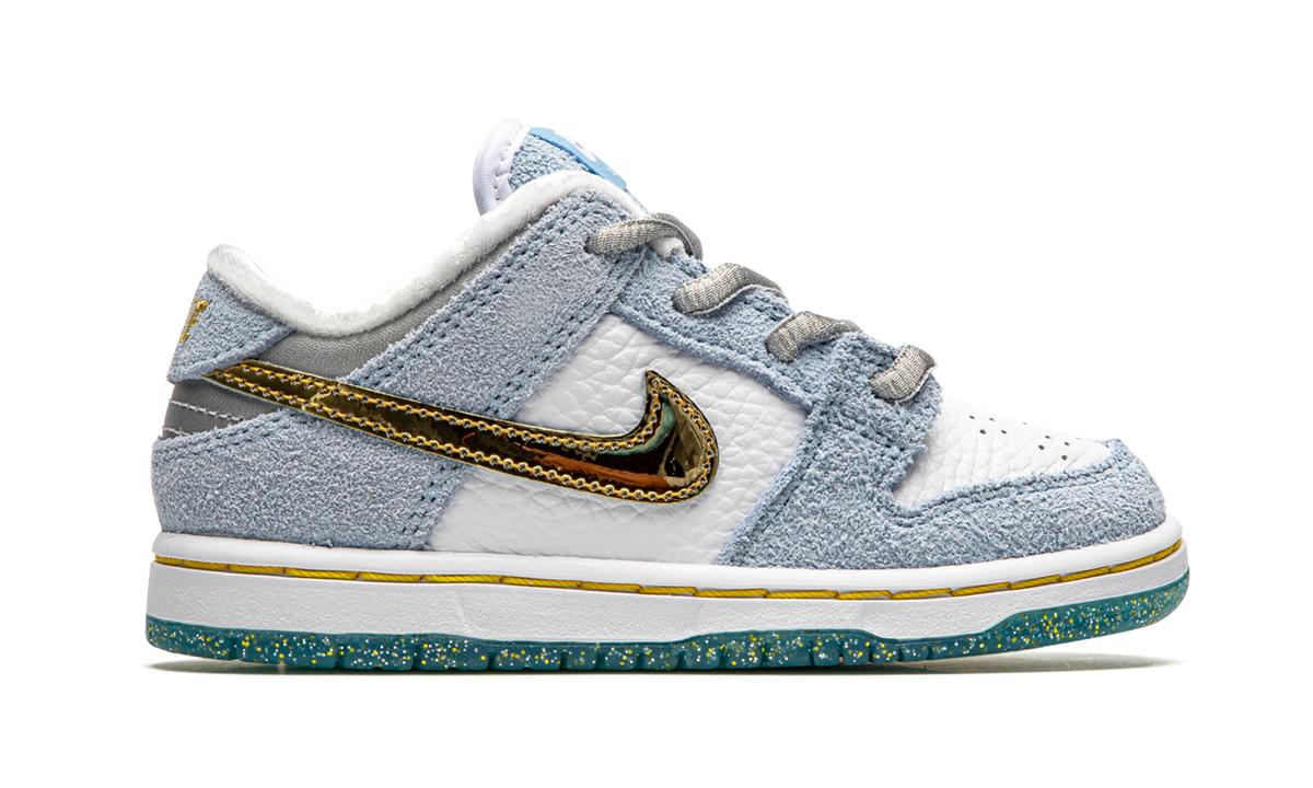SB Dunk Low Pro QS (TD) "Sean Cliver - Holiday Special" DJ2520 400