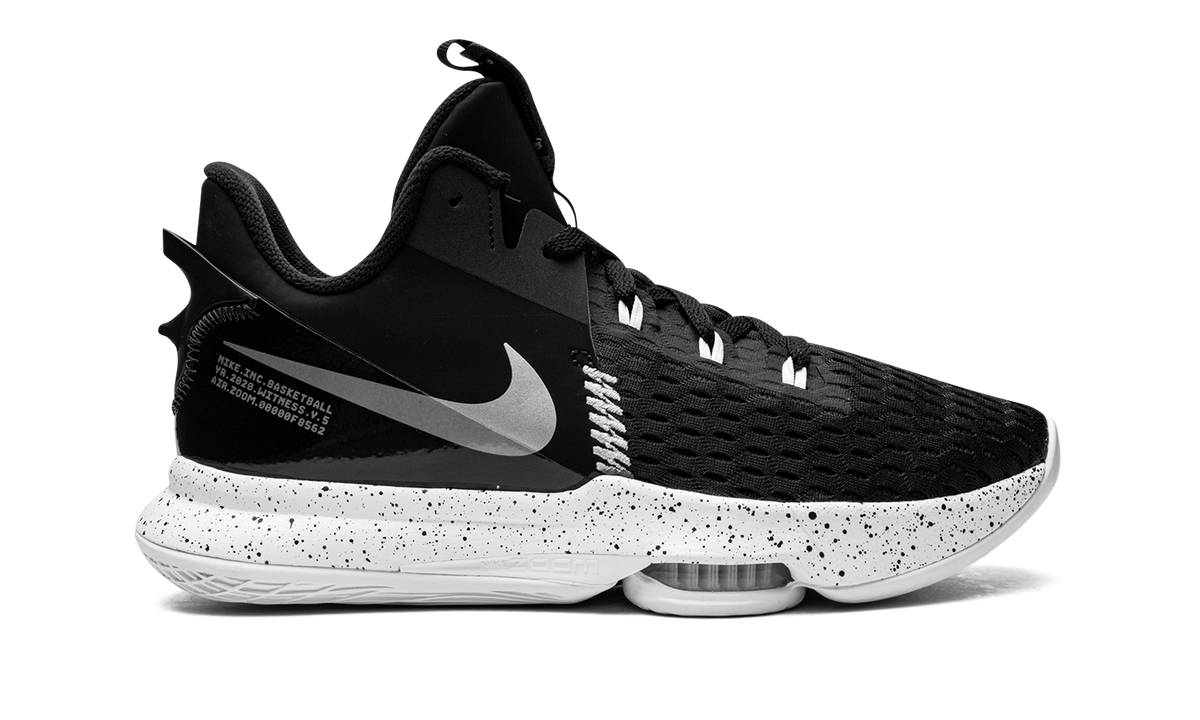 LeBron Witness V CQ9380 001