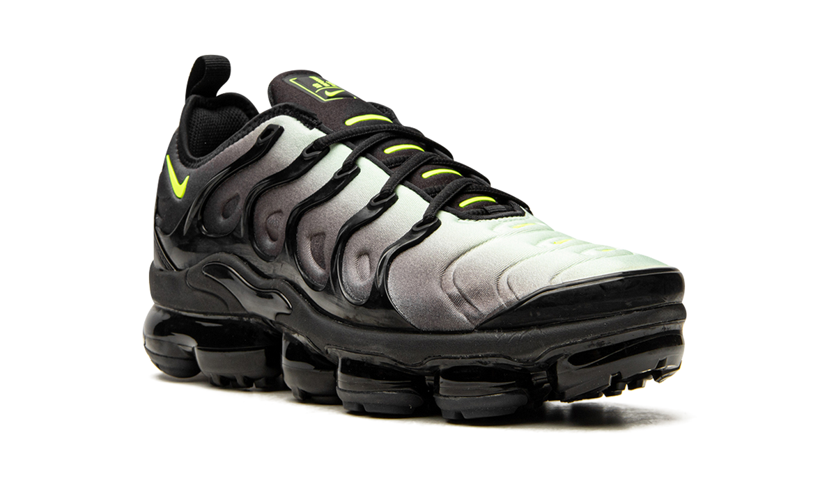 Air VaporMax Plus "Neon" CW7478 001