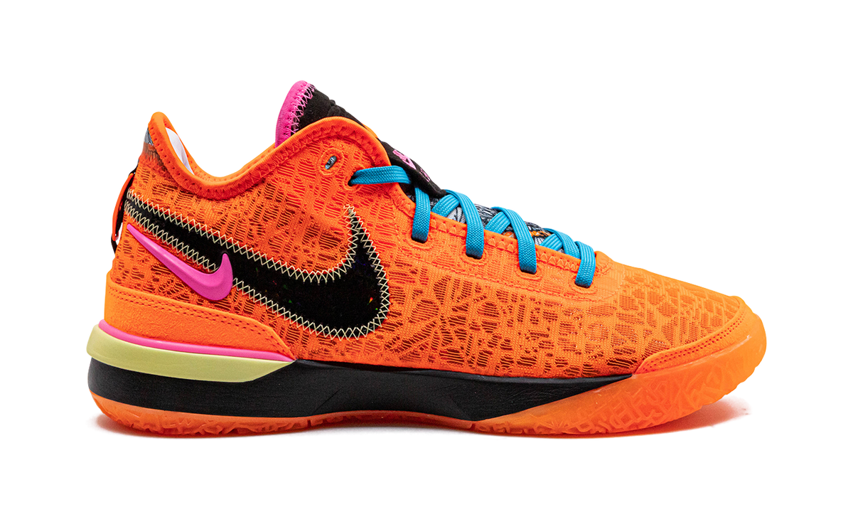 Zoom LeBron NXXT Gen "I Promise" DR8784 900