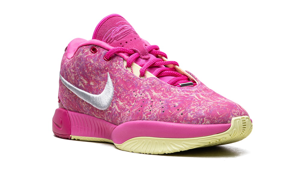 LeBron 21 "The World Is Your Oyster" HF0700 900