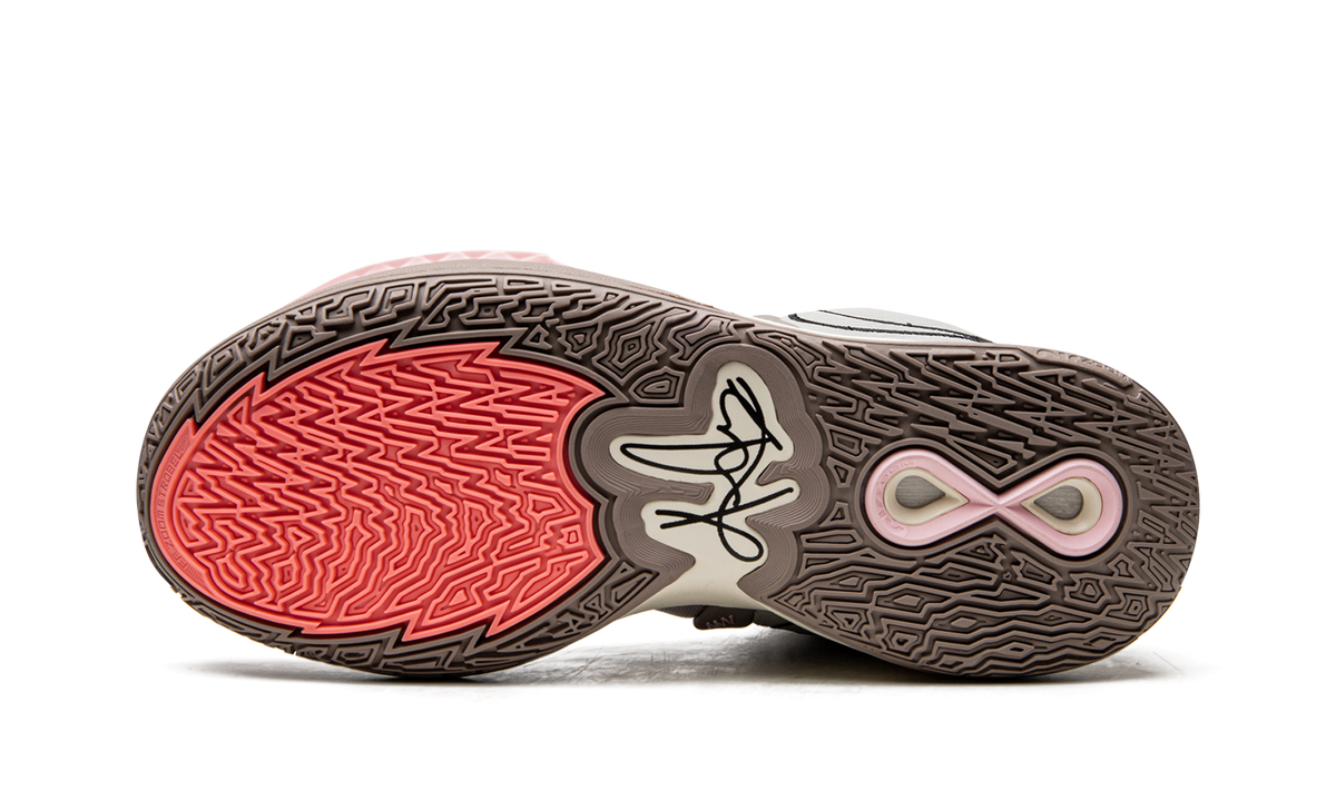 Kyrie Infinity "Leopard Camo" CZ0204 006