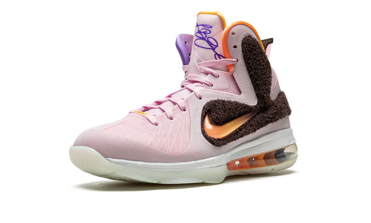 LeBron 9 "King of LA (2022)" DJ3908 600