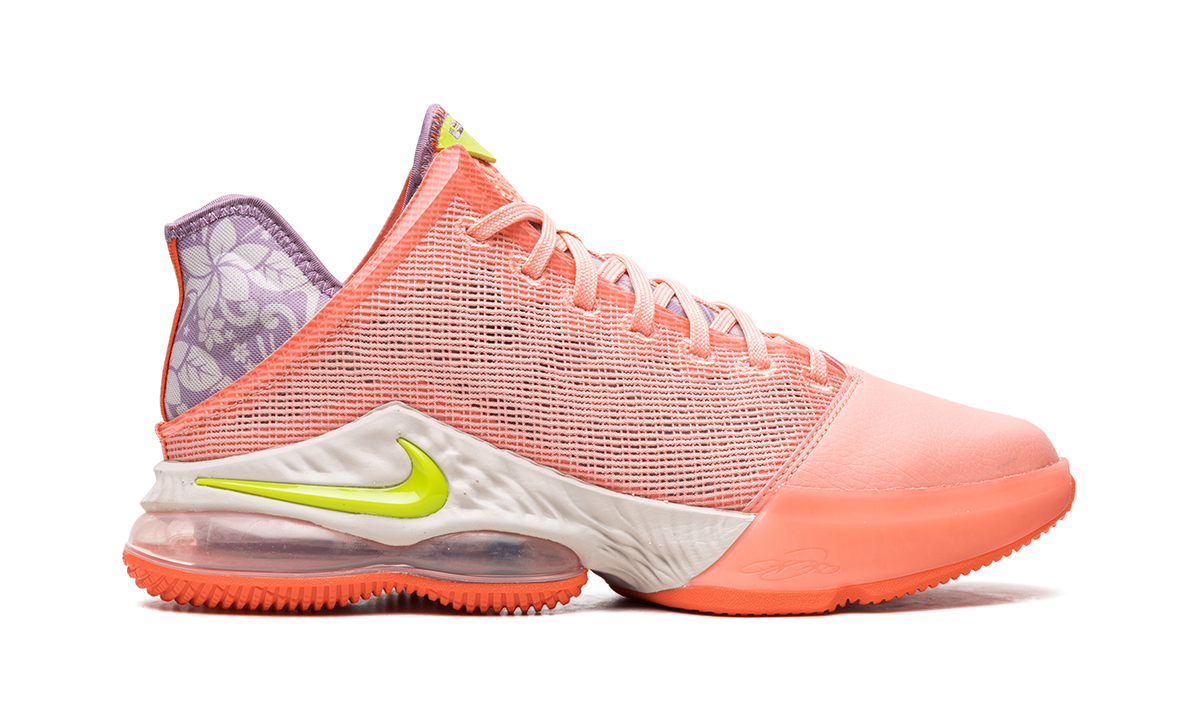 LEBRON XIX LOW "Atomic" DQ8344 600