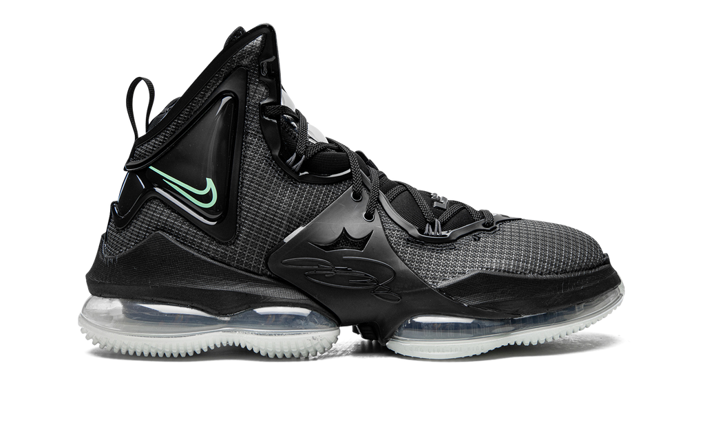 LeBron XIX "Green Glow" CZ0203 003