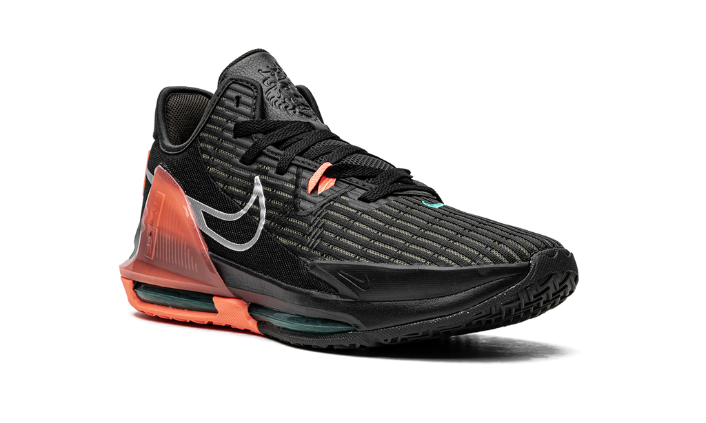 LeBron Witness VI "Black / Crimson Pulse" CZ4052 001