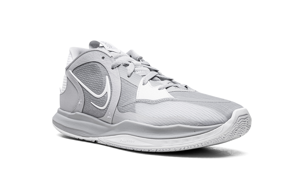 Kyrie Low 5 TB "Wolf Grey / Wolf Grey / White" DO9617 001